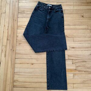 Zara High-Rise Straight Leg Jean, 6L